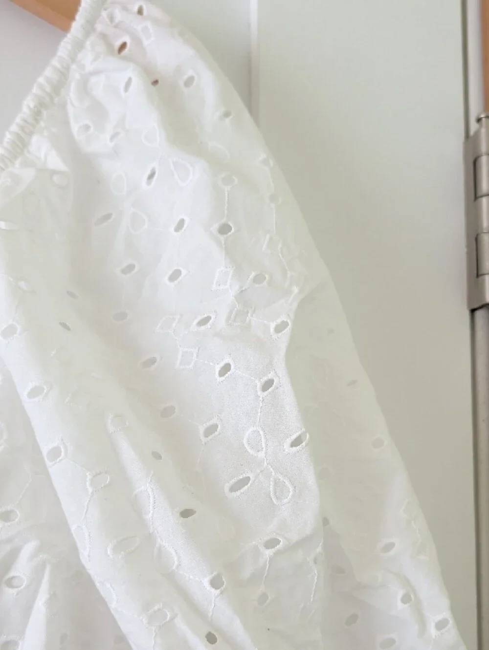 Crisp White Eyelet Puff Sleeve Peplum Crop Top Cottagecore Boho Small - Picture 3 of 5